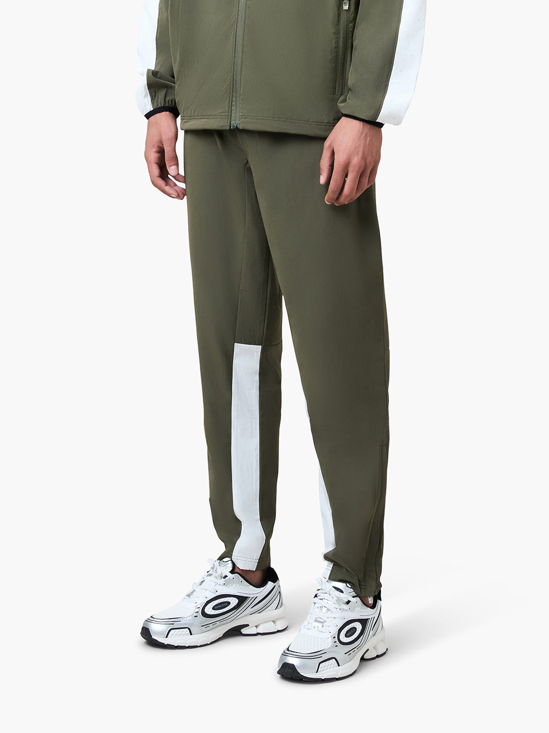 PERFORMANCE TRACKPANTS | OLIVE | SEEDING