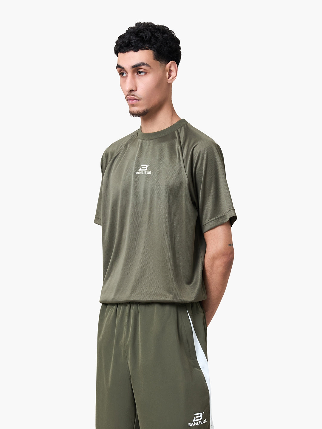 PERFORMANCE T-SHIRT | OLIVE  | SEEDING